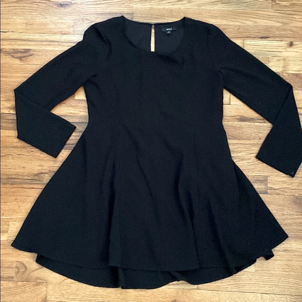 Short Black Formal Deess